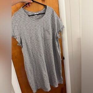 Gap White Striped T Shirt Dress Size XL.  Great Condition